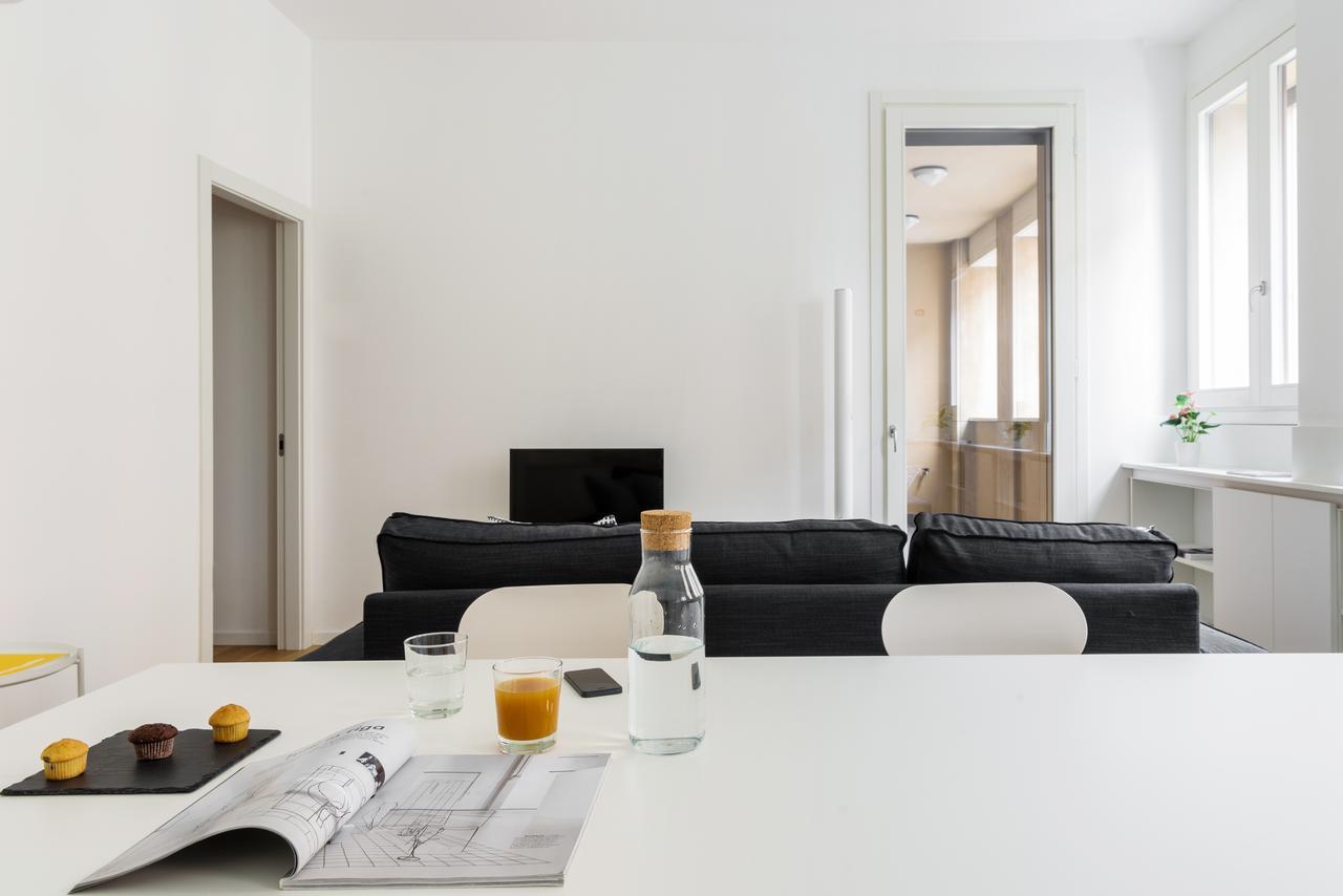 Altido Lovely 1-Bed Flat With Balcony & Free Parking Milano Ngoại thất bức ảnh